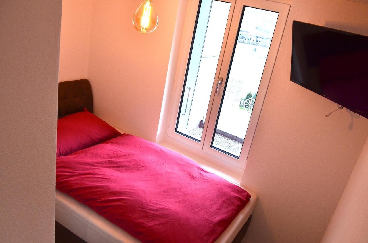 Guesthouse Meitschi Thun - Contactless Self Check-In Buitenkant foto