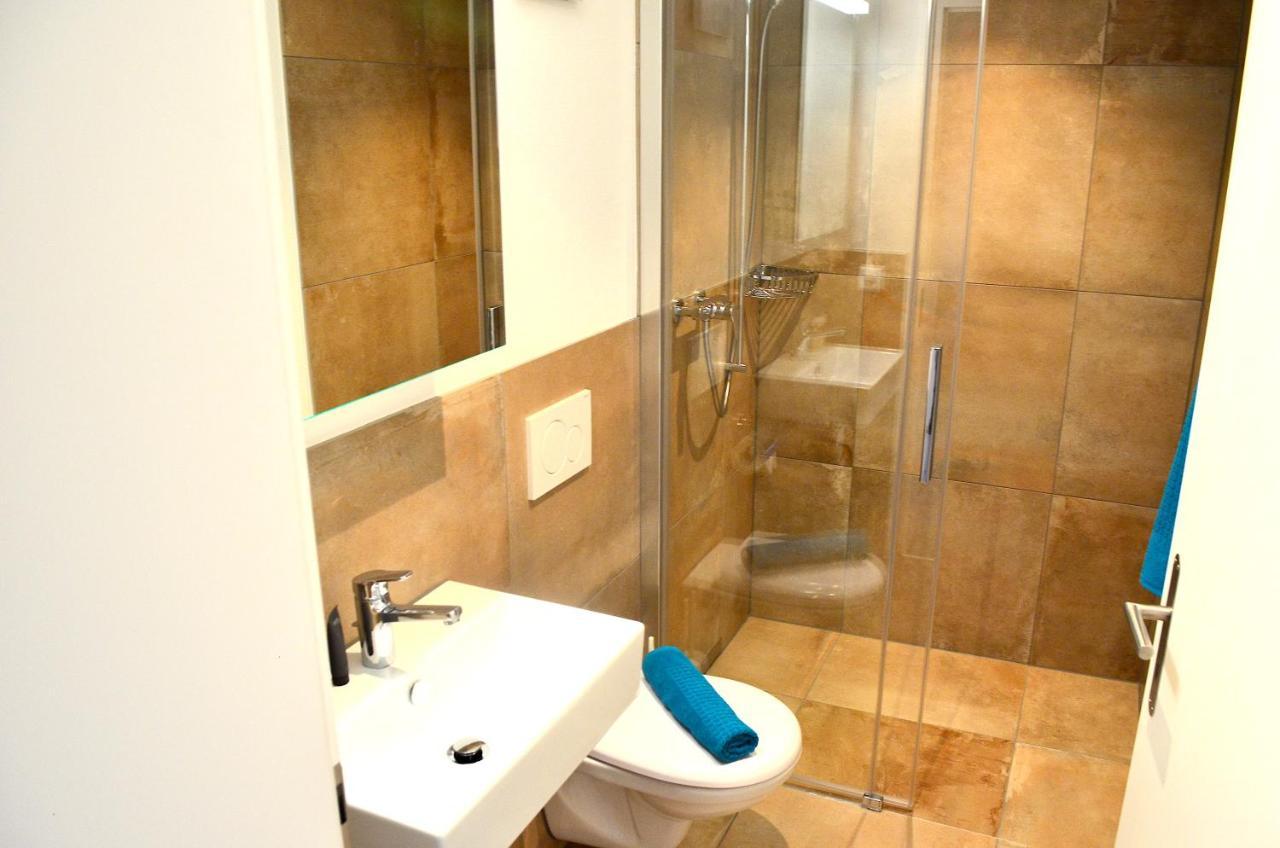 Guesthouse Meitschi Thun - Contactless Self Check-In Buitenkant foto